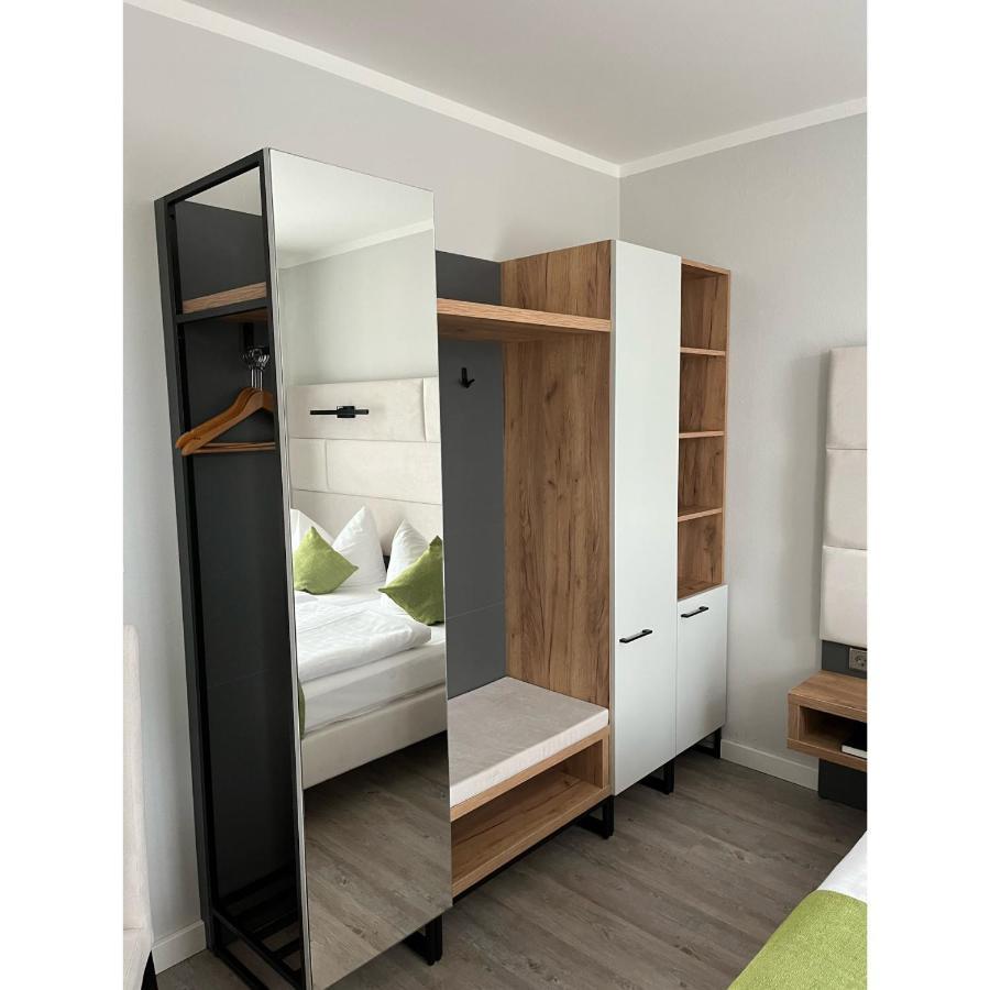 Hotel Und Restaurant Kranichsberg Woltersdorf  Ngoại thất bức ảnh